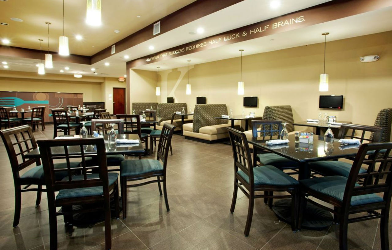 Holiday Inn Hammond By Ihg Exterior photo